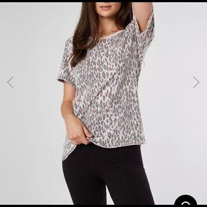 Free people tourist leopard T-shirt sz XS